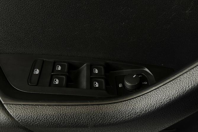 Skoda Karoq I с пробегом 2020 года, цена 1 694 000 рублей, 274977 км, внедорожник, Автокод Объявления