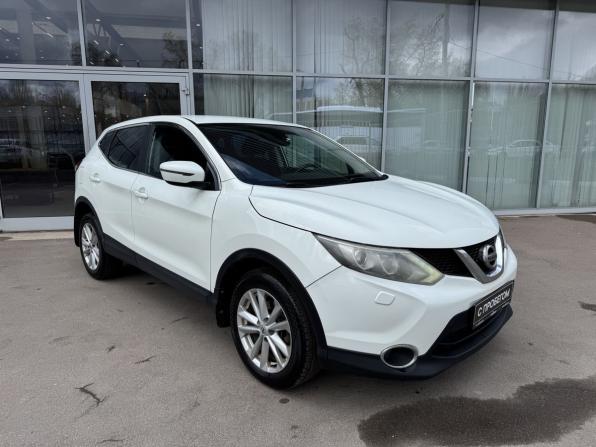 Nissan Qashqai II с пробегом 2015 года, цена 1 580 000 рублей, 135400 км, внедорожник, Автокод Объявления