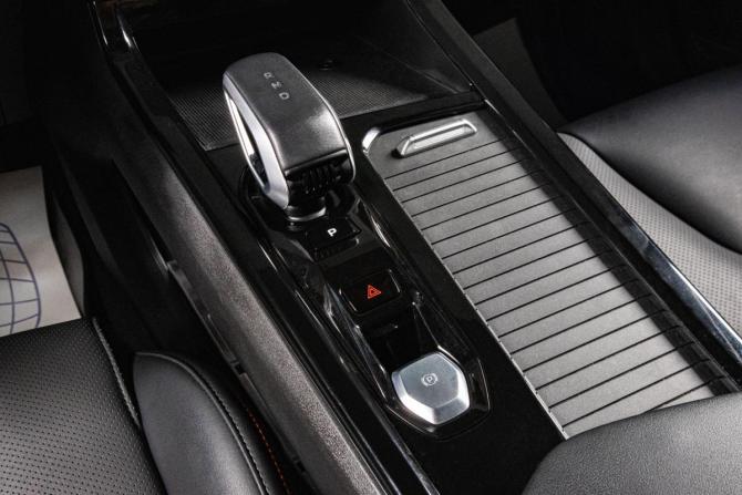 Geely Cityray с пробегом 2024 года, цена 2 599 000 рублей, 15000 км, внедорожник, Автокод Объявления