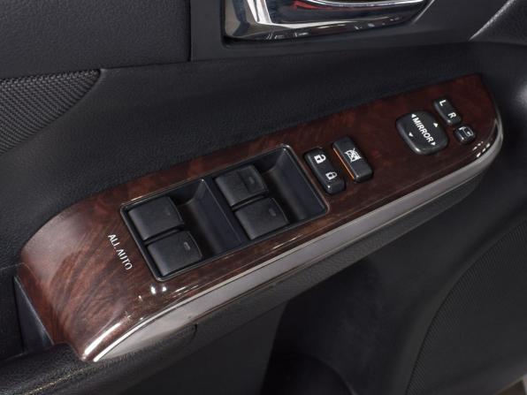 Toyota Camry VII (XV50) Рестайлинг 2 с пробегом 2017 года, цена 1 749 999 рублей, 173840 км, седан, Автокод Объявления
