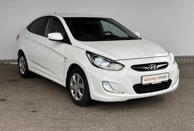 Hyundai Solaris I с пробегом 2013 года, цена 785 000 рублей, 188490 км, седан, Автокод Объявления