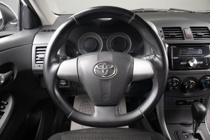 Toyota Corolla X (E140 E150) Рестайлинг с пробегом 2012 года, цена 989 000 рублей, 157000 км, седан, Автокод Объявления