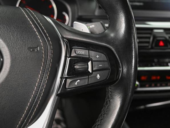 BMW 5 серии VII (G30/G31/G38) с пробегом 2019 года, цена 3 432 000 рублей, 101615 км, седан, Автокод Объявления