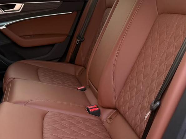 Audi A6 V (C8) Рестайлинг с пробегом 2025 года, цена 5 290 000 рублей, 9980 км, седан, Автокод Объявления