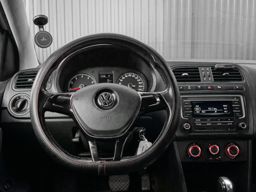 Volkswagen Polo V Рестайлинг Екатеринбург  - изображение 12
