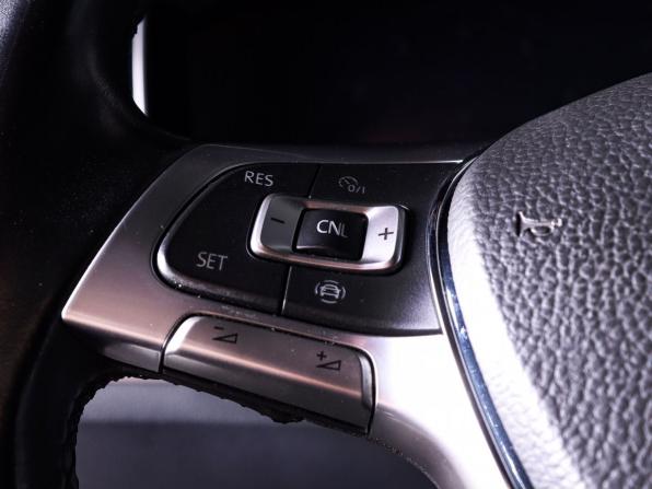 Volkswagen Touareg III с пробегом 2019 года, цена 4 100 000 рублей, 137197 км, внедорожник, Автокод Объявления