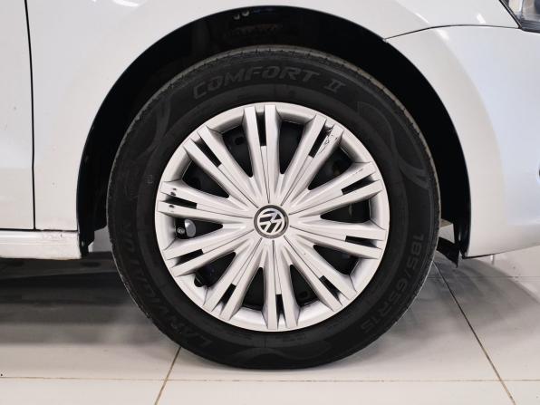 Volkswagen Polo V с пробегом 2013 года, цена 641 000 рублей, 228147 км, седан, Автокод Объявления