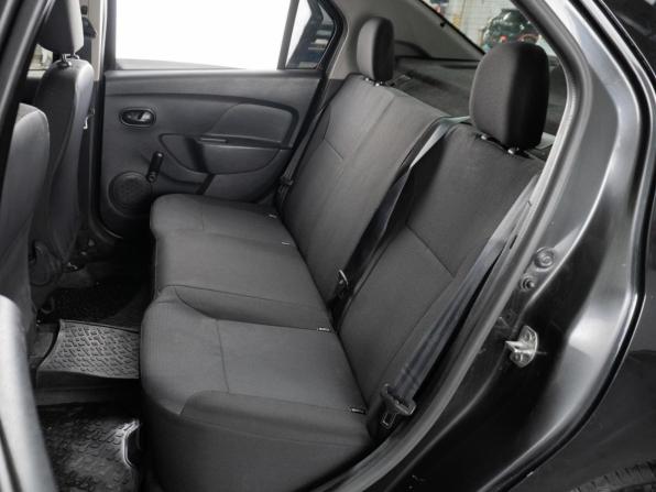 Renault Logan II с пробегом 2014 года, цена 650 000 рублей, 165888 км, седан, Автокод Объявления