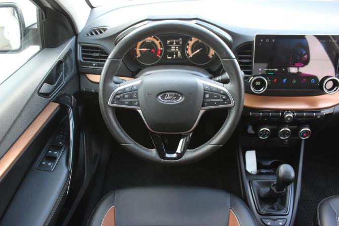 Lada (ВАЗ) Vesta I Рестайлинг (NG) с пробегом 2023 года, цена 1 317 000 рублей, 39723 км, седан, Автокод Объявления