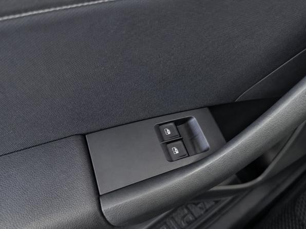 Skoda Rapid I с пробегом 2016 года, цена 949 000 рублей, 170378 км, лифтбек, Автокод Объявления