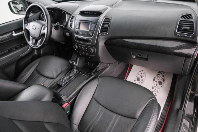 Kia Sorento II Рестайлинг с пробегом 2018 года, цена 1 959 000 рублей, 89000 км, внедорожник, Автокод Объявления