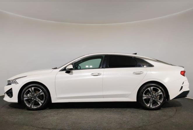 Kia K5 III с пробегом 2021 года, цена 2 650 000 рублей, 91586 км, седан, Автокод Объявления