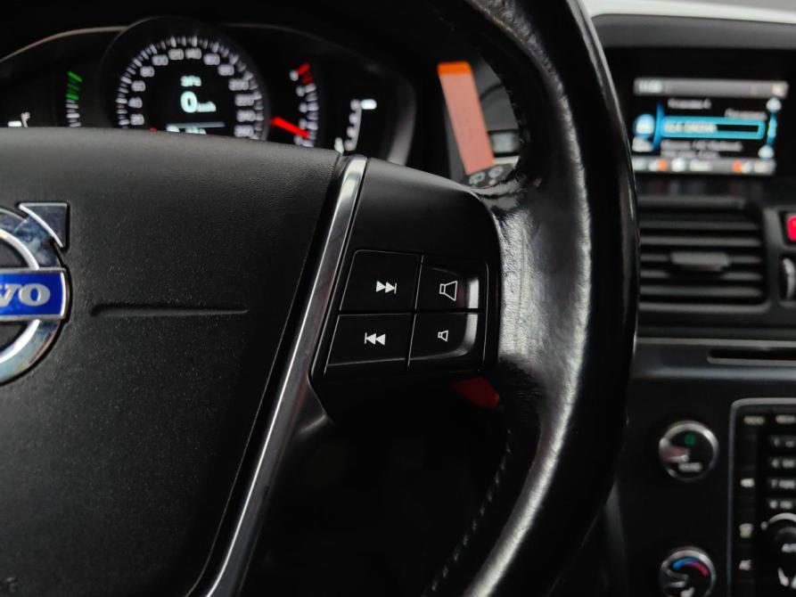 Volvo XC60 I Рестайлинг Подольск  - изображение 18