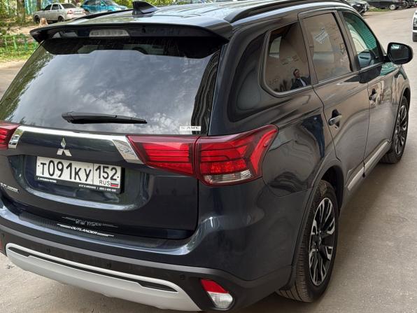 Mitsubishi Outlander III Рестайлинг 3 с пробегом 2021 года, цена 2 259 000 рублей, 149725 км, внедорожник, Автокод Объявления