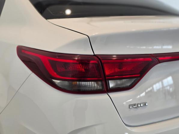 Kia Rio IV Рестайлинг с пробегом 2022 года, цена 1 755 000 рублей, 108175 км, седан, Автокод Объявления