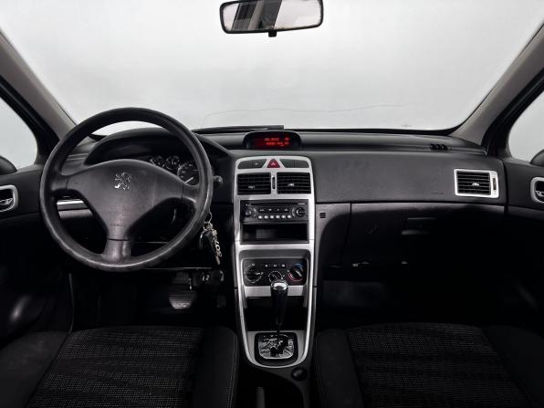 Peugeot 307 I Рестайлинг с пробегом 2006 года, цена 370 000 рублей, 175000 км, хэтчбек, Автокод Объявления