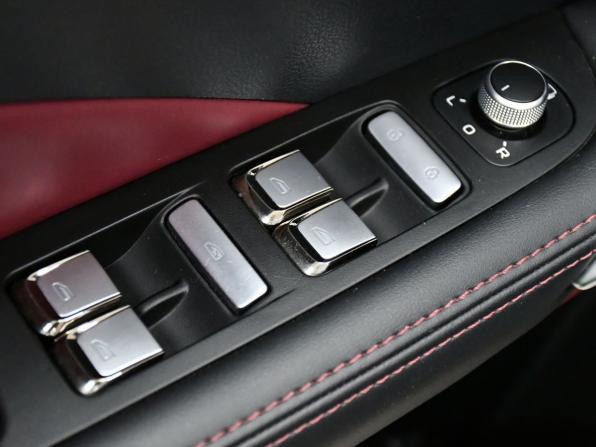 Geely Coolray I с пробегом 2022 года, цена 1 897 000 рублей, 15259 км, внедорожник, Автокод Объявления