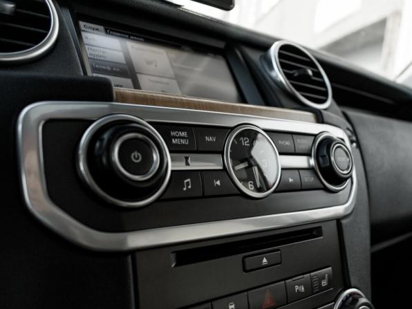 Land Rover Discovery IV с пробегом 2012 года, цена 2 050 000 рублей, 196068 км, внедорожник, Автокод Объявления