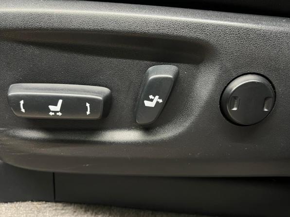 Toyota Land Cruiser Prado 150 Series с пробегом 2012 года, цена 2 600 000 рублей, 355083 км, внедорожник, Автокод Объявления