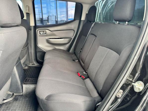 Mitsubishi L200 V с пробегом 2015 года, цена 1 859 900 рублей, 212000 км, offers.body_type.unknown, Автокод Объявления