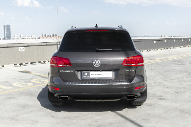 Volkswagen Touareg II с пробегом 2012 года, цена 1 720 000 рублей, 240232 км, внедорожник, Автокод Объявления