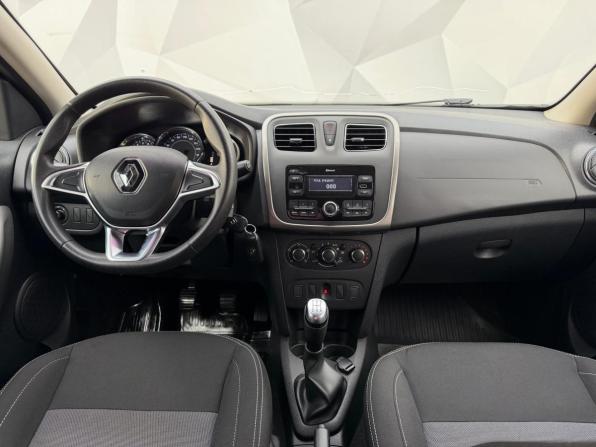 Renault Logan II Рестайлинг с пробегом 2021 года, цена 1 140 000 рублей, 76000 км, седан, Автокод Объявления