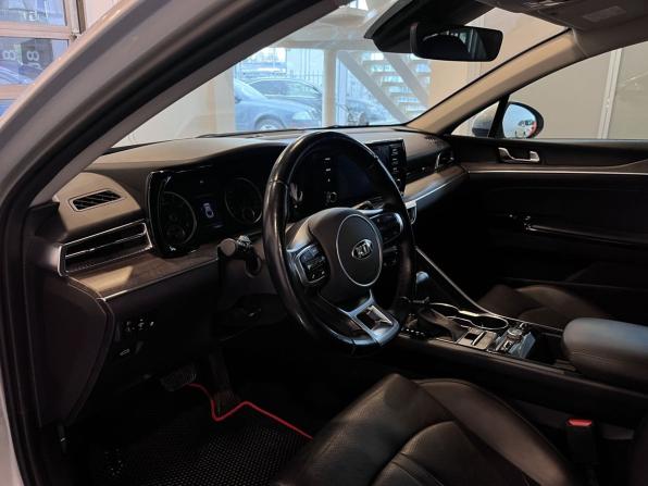Kia K5 III с пробегом 2020 года, цена 2 590 000 рублей, 119867 км, седан, Автокод Объявления
