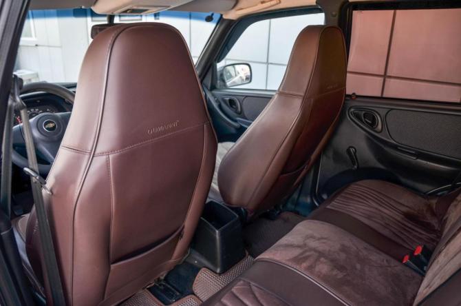 Chevrolet Niva I Рестайлинг с пробегом 2017 года, цена 765 000 рублей, 93532 км, внедорожник, Автокод Объявления
