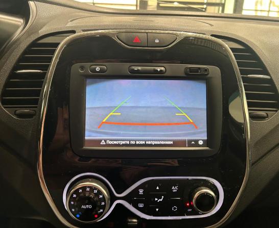 Renault Kaptur I с пробегом 2017 года, цена 1 399 000 рублей, 94800 км, внедорожник, Автокод Объявления