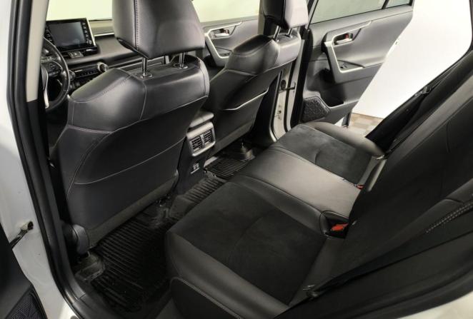 Toyota RAV4 V (XA50) с пробегом 2021 года, цена 3 500 000 рублей, 104572 км, внедорожник, Автокод Объявления