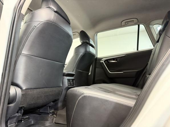 Toyota RAV4 V (XA50) с пробегом 2021 года, цена 3 428 000 рублей, 40422 км, внедорожник, Автокод Объявления