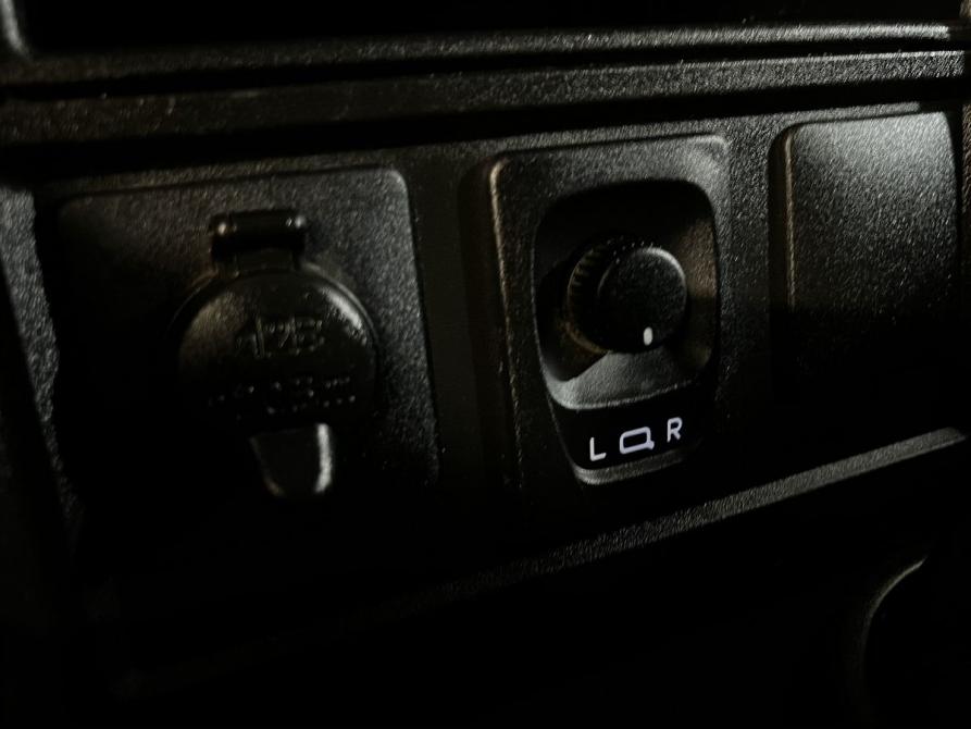 Lada (ВАЗ) Niva Travel I Великий Новгород  - изображение 17