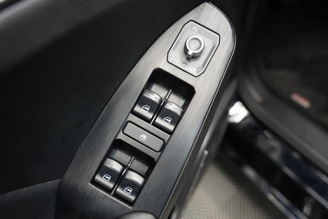 Haval Jolion I с пробегом 2023 года, цена 1 668 000 рублей, 80346 км, внедорожник, Автокод Объявления