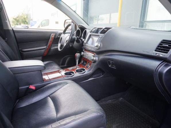Toyota Highlander II (XU40) Рестайлинг с пробегом 2011 года, цена 1 750 000 рублей, 291935 км, внедорожник, Автокод Объявления