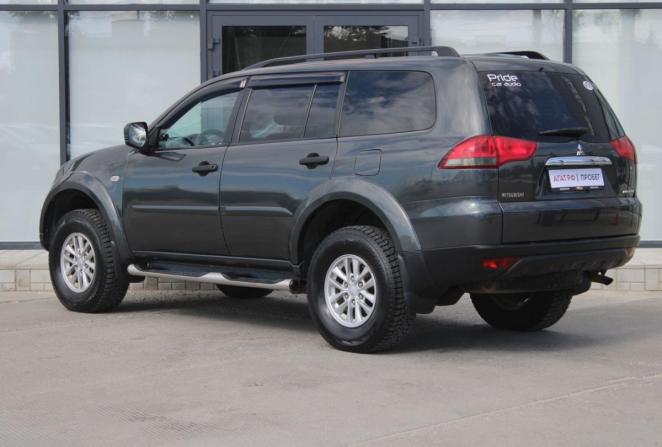 Mitsubishi Pajero Sport II Рестайлинг с пробегом 2014 года, цена 1 390 000 рублей, 294014 км, внедорожник, Автокод Объявления