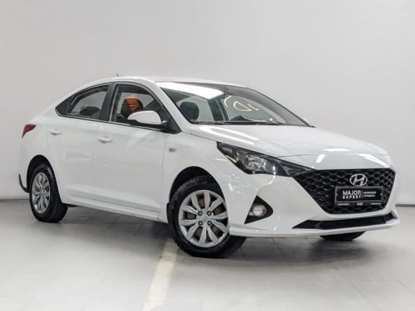 Hyundai Solaris II Рестайлинг с пробегом 2022 года, цена 1 470 000 рублей, 85239 км, седан, Автокод Объявления