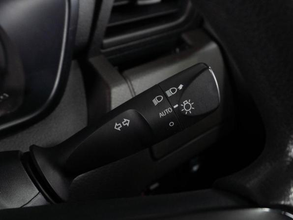 Toyota Roomy I Рестайлинг с пробегом 2022 года, цена 1 220 000 рублей, 126862 км, микровэн, Автокод Объявления