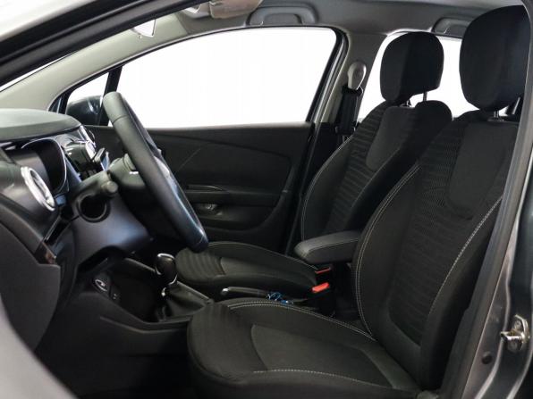 Renault Kaptur I Рестайлинг с пробегом 2021 года, цена 1 619 000 рублей, 41500 км, внедорожник, Автокод Объявления