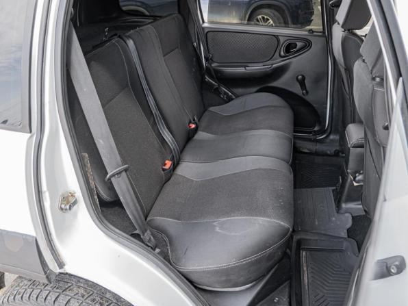 Chevrolet Niva I Рестайлинг с пробегом 2015 года, цена 720 000 рублей, 115973 км, внедорожник, Автокод Объявления