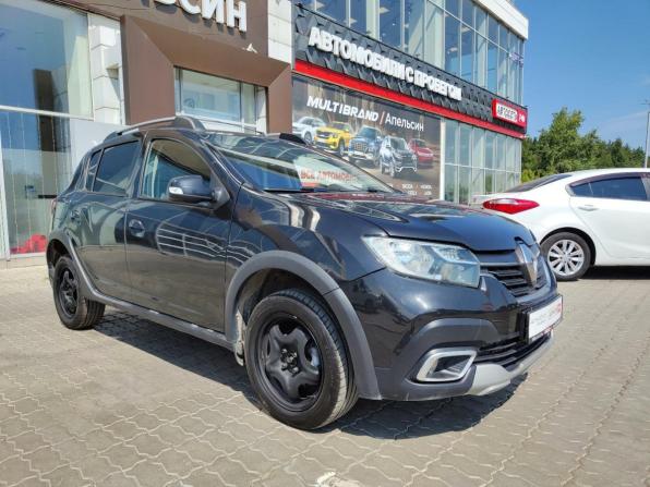 Renault Sandero II Рестайлинг с пробегом 2018 года, цена 999 440 рублей, 146798 км, хэтчбек, Автокод Объявления