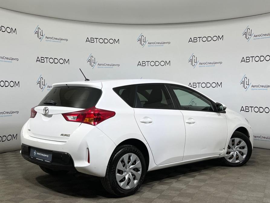 Toyota Auris II Москва  - изображение 4