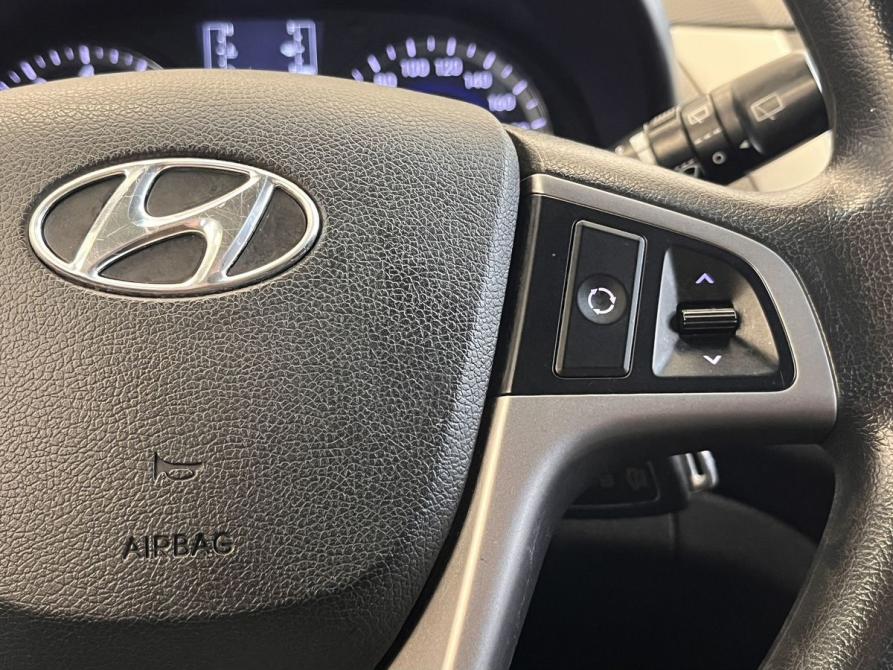 Hyundai Solaris I Рестайлинг Псков  - изображение 16