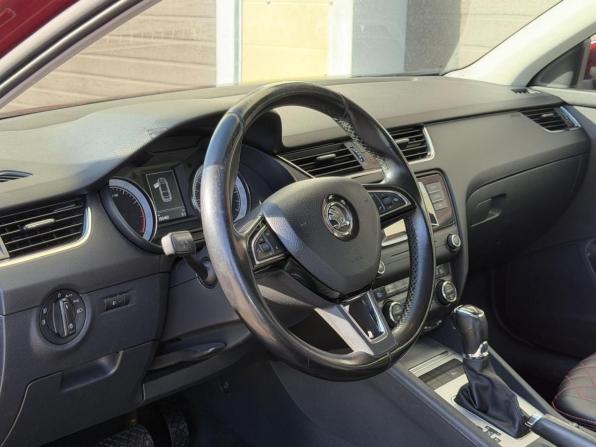 Skoda Octavia III (A7) с пробегом 2016 года, цена 1 265 000 рублей, 260458 км, лифтбек, Автокод Объявления