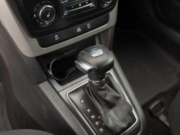 Skoda Yeti I с пробегом 2011 года, цена 1 000 000 рублей, 203055 км, внедорожник, Автокод Объявления