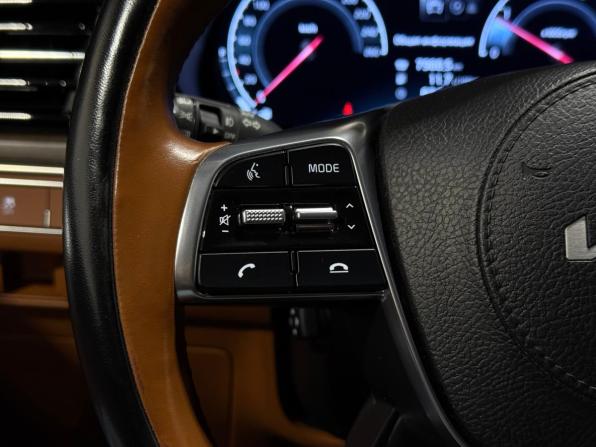 Kia Mohave I Рестайлинг 2 с пробегом 2022 года, цена 4 640 000 рублей, 107819 км, внедорожник, Автокод Объявления