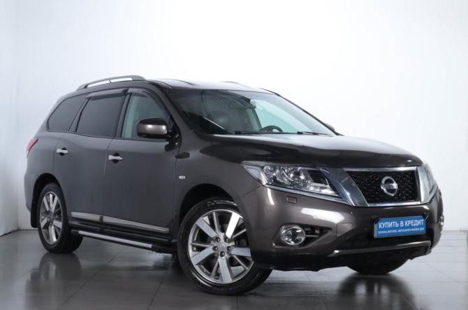 Nissan Pathfinder IV с пробегом 2015 года, цена 1 999 000 рублей, 171800 км, внедорожник, Автокод Объявления