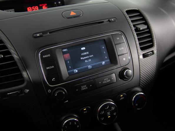Kia Cerato III с пробегом 2013 года, цена 799 000 рублей, 301745 км, седан, Автокод Объявления