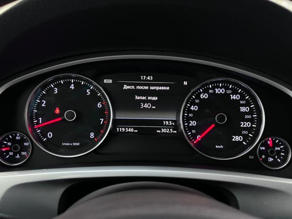 Volkswagen Touareg II с пробегом 2012 года, цена 2 399 000 рублей, 119230 км, внедорожник, Автокод Объявления