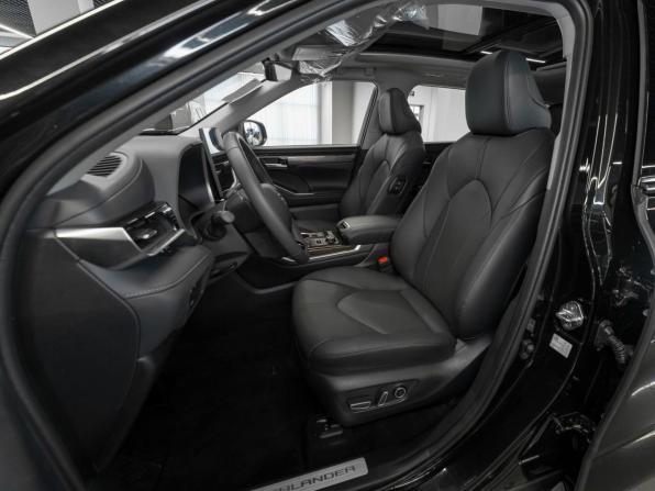 Toyota Highlander IV (XU70) с пробегом 2026 года, цена 5 850 000 рублей, 15 км, внедорожник, Автокод Объявления