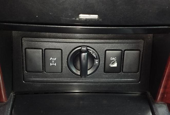 Toyota Land Cruiser Prado 150 Series Рестайлинг 1 с пробегом 2016 года, цена 3 762 000 рублей, 159588 км, внедорожник, Автокод Объявления